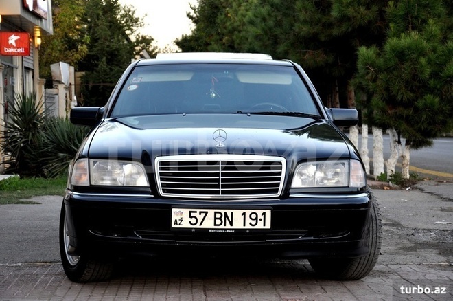 Mercedes C 180 1997, 454,000 km - 1.8 l - Saatlı