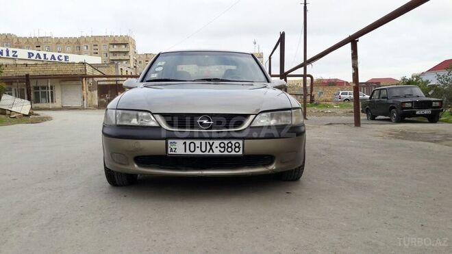 Opel Vectra 1996, 223,000 km - 2.0 л - Bakı