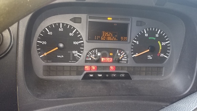 Mercedes Axor 1843 2008, 560,000 km - 4.3 l - Bakı
