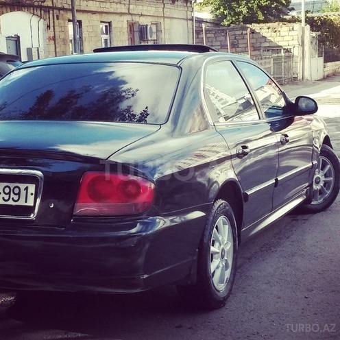 Hyundai Sonata 2004, 190,000 km - 2.0 l - Bakı