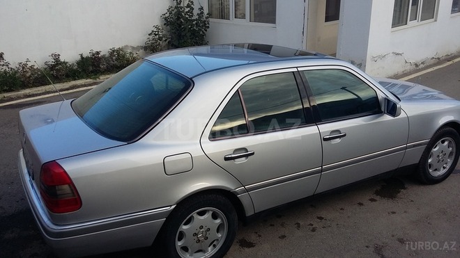 Mercedes C 180 1997, 218,000 km - 1.8 l - Xaçmaz