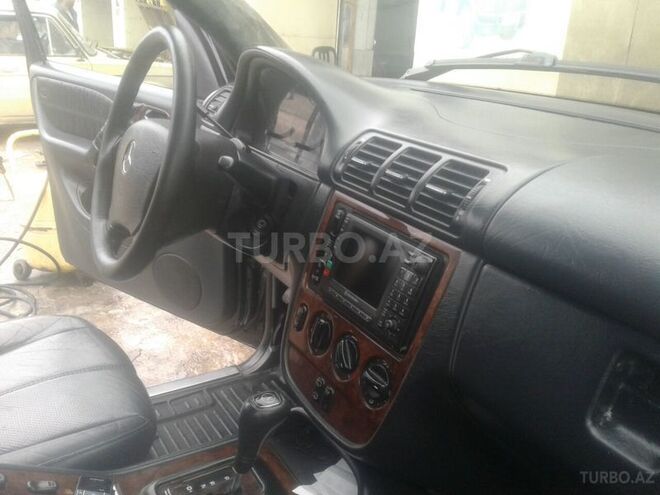 Mercedes ML 350 2001, 240,000 km - 3.7 л - Sumqayıt