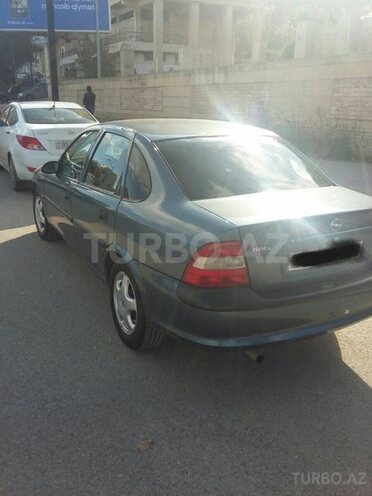 Opel Vectra 1998, 300,000 km - 1.8 l - Bakı