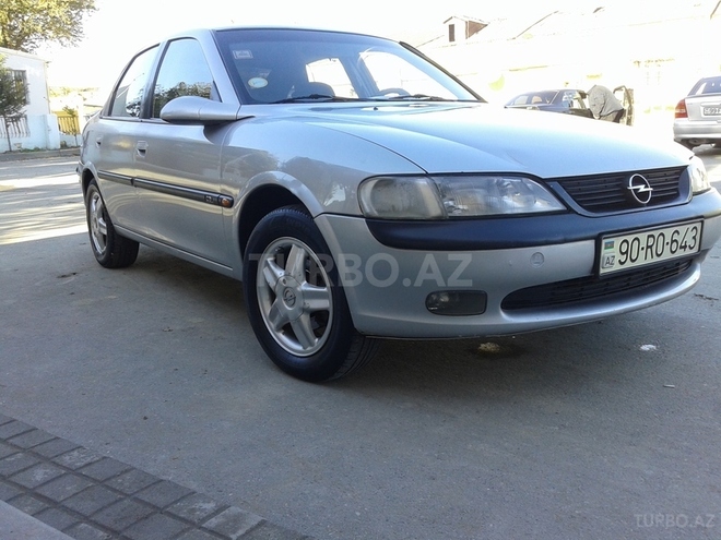 Opel Vectra 1996, 177,000 km - 1.8 l - Bakı