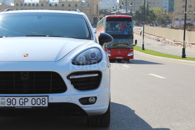 Porsche Cayenne 2013, 67,000 km - 4.8 l - Bakı