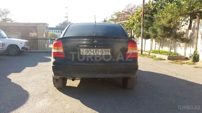 Opel Astra 2002, 142,000 km - 1.8 l - Bakı