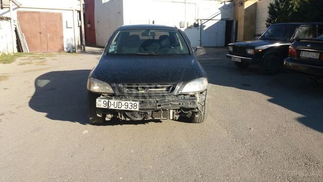 Opel Astra 2002, 142,000 km - 1.8 l - Bakı