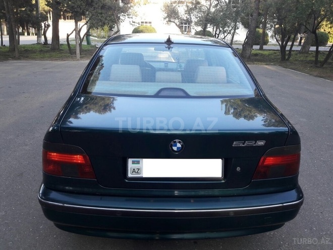 BMW 528 1996, 310,000 km - 2.8 l - Bakı