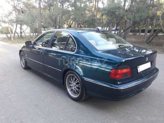 BMW 528 1996, 310,000 km - 2.8 l - Bakı