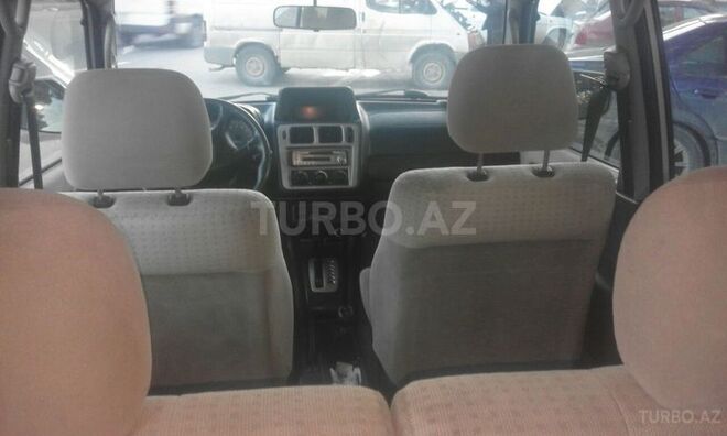 Mitsubishi Pajero io 2001, 150,000 km - 2.0 l - Bakı