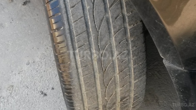 Land Rover Range Rover 2004, 200,130 km - 4.4 l - Bakı