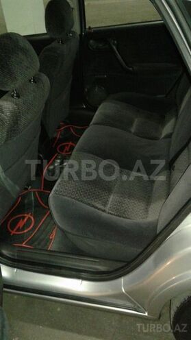 Opel Vectra 1997, 264,000 km - 1.8 л - Bakı