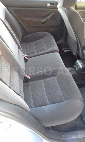 Volkswagen Golf 1998, 276,000 km - 1.6 l - Sumqayıt