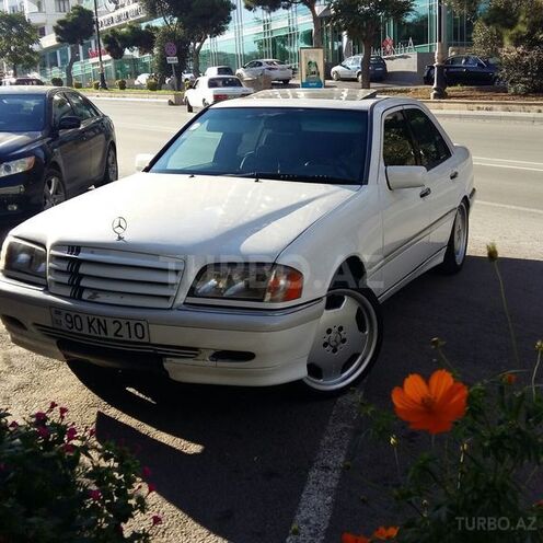 Mercedes C 230 1997, 230,000 km - 2.3 l - Bakı