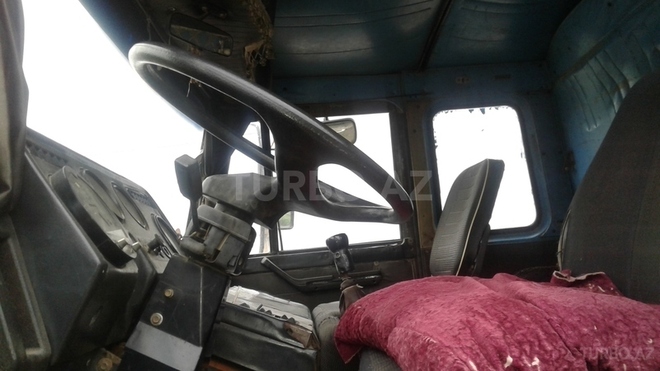MAZ 64229 1984, 300,000 km - 0.5 l - İmişli