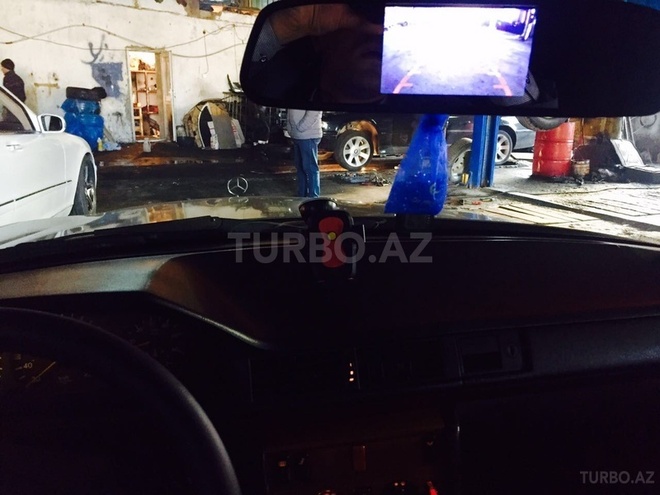 Mercedes E 300 1991, 410,000 km - 3.0 л - Bakı