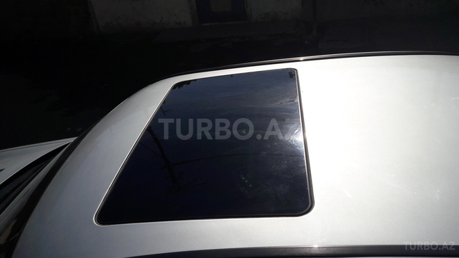 Mercedes E 220 1999, 247,000 km - 2.2 л - Bakı