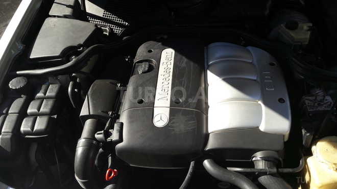 Mercedes E 220 1999, 247,000 km - 2.2 л - Bakı