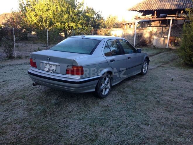 BMW 320 1993, 260,000 km - 2.0 l - Oğuz