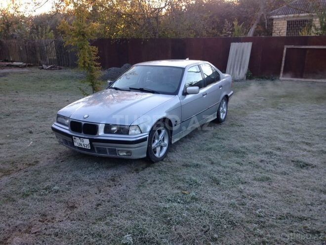 BMW 320 1993, 260,000 km - 2.0 l - Oğuz
