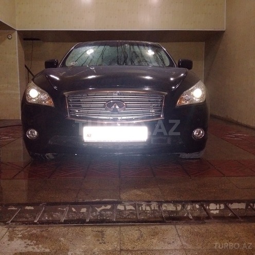 Infiniti  2010, 95,000 km - 0.4 л - Bakı