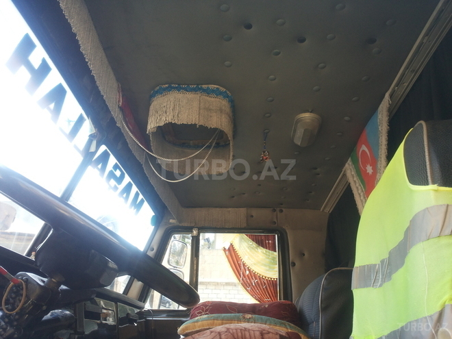 KamAz 55111 1985, 400,000 km - 11.0 l - Mingəçevir