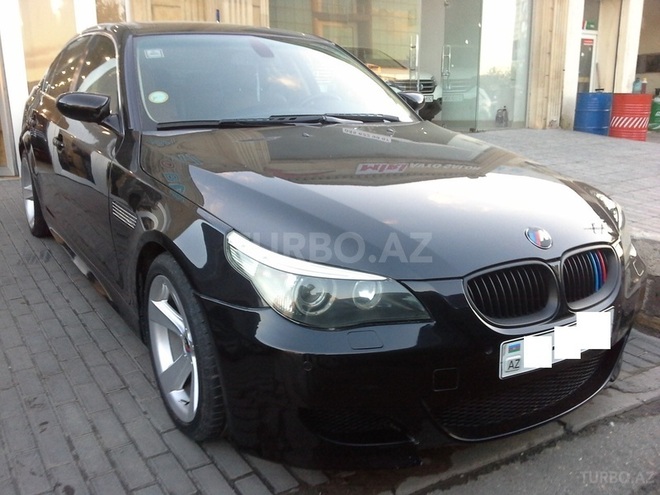 BMW 525 2004, 226,000 km - 2.5 l - Bakı