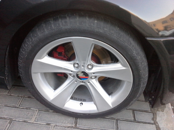 BMW 525 2004, 226,000 km - 2.5 l - Bakı