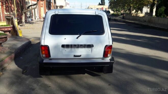 LADA (VAZ) Niva 2015, 10,000 km - 1.7 л - Gəncə
