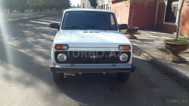 LADA (VAZ) Niva 2015, 10,000 km - 1.7 л - Gəncə