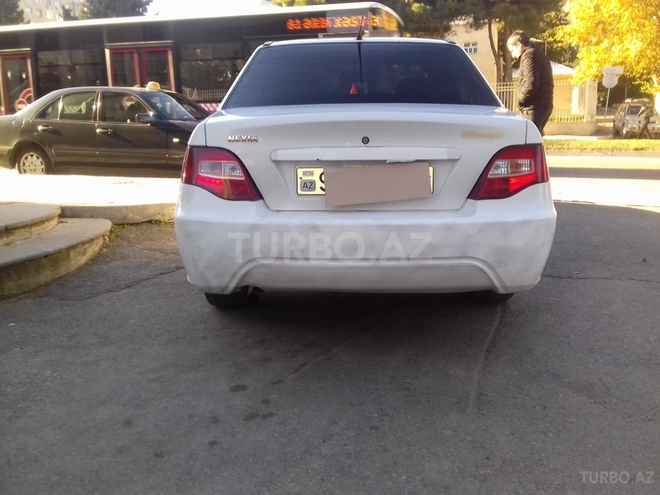 Daewoo Nexia 2009, 398,000 km - 1.5 л - Bakı