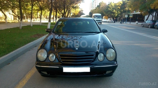 Mercedes E 270 2000, 138,000 km - 2.7 l - Sumqayıt