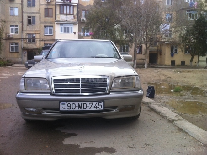 Mercedes C 230 1997, 257,830 km - 2.3 l - Sumqayıt