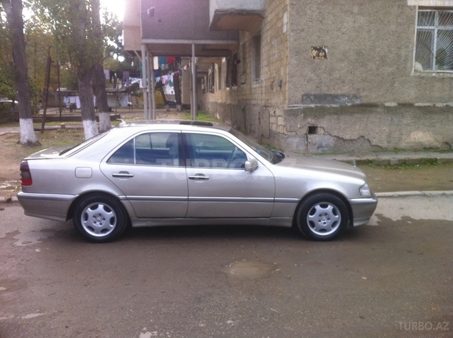 Mercedes C 230 1997, 257,830 km - 2.3 l - Sumqayıt