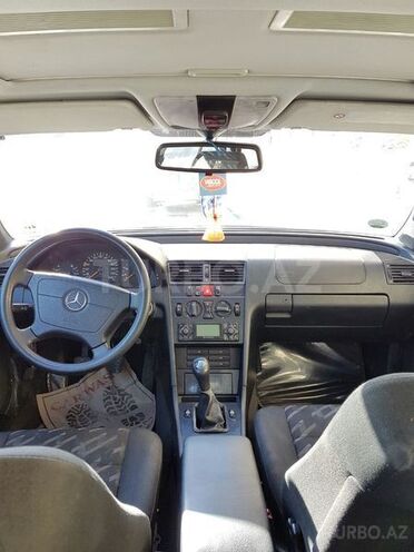 Mercedes C 180 2000, 269,555 km - 1.8 л - Bakı