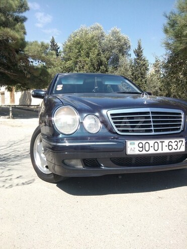Mercedes E 220 1999, 313,000 km - 2.2 l - Bakı