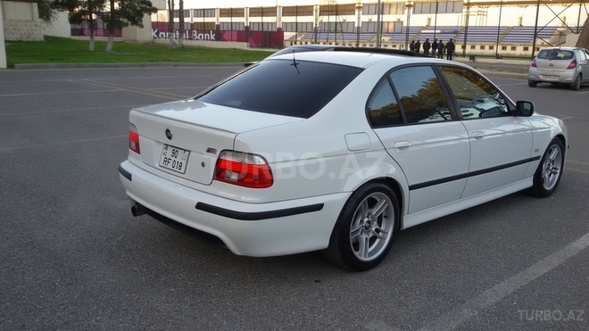 BMW 525 2001, 228,000 km - 2.5 l - Sumqayıt