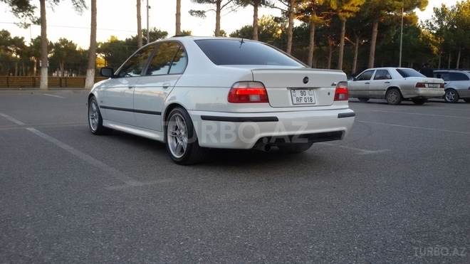 BMW 525 2001, 228,000 km - 2.5 l - Sumqayıt