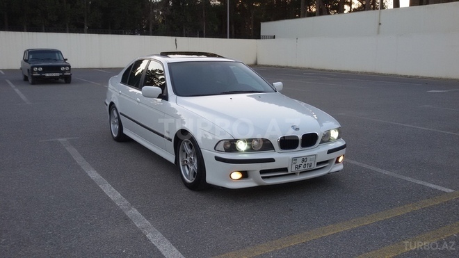 BMW 525 2001, 228,000 km - 2.5 l - Sumqayıt