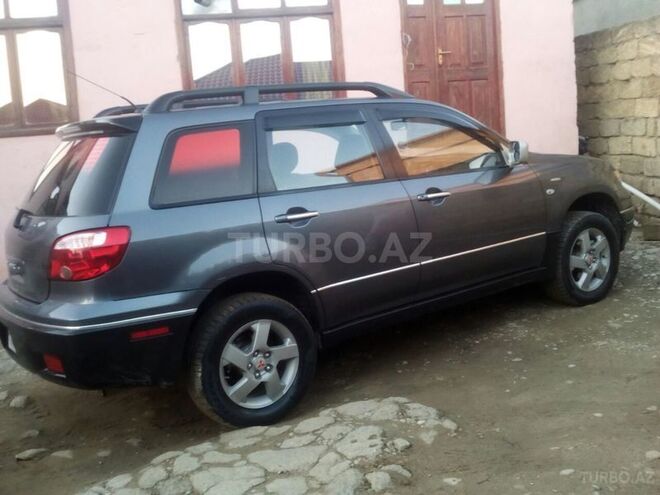 Mitsubishi Outlander 2006, 89,000 km - 2.4 l - Bakı