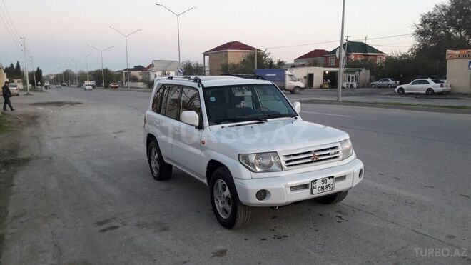 Mitsubishi Pajero io 1999, 220,000 km - 1.8 l - Sumqayıt