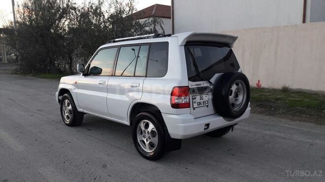 Mitsubishi Pajero io 1999, 220,000 km - 1.8 l - Sumqayıt