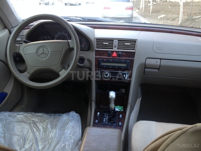 Mercedes C 230 1997, 345,666 km - 2.3 l - Bakı