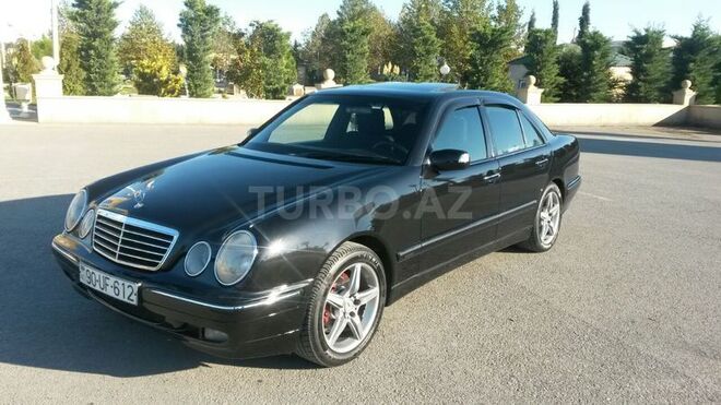 Mercedes E 240 2002, 2,002 km - 2.4 л - Bakı