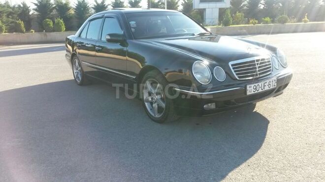 Mercedes E 240 2002, 2,002 km - 2.4 л - Bakı