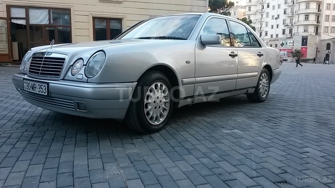 Mercedes E 320 1999, 2,950,000 km - 3.2 l - Xırdalan