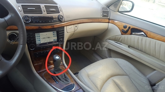 Mercedes E 320 2002, 283,000 km - 3.2 l - Bakı