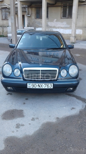 Mercedes E 240 1998, 278,000 km - 2.4 l - Bakı