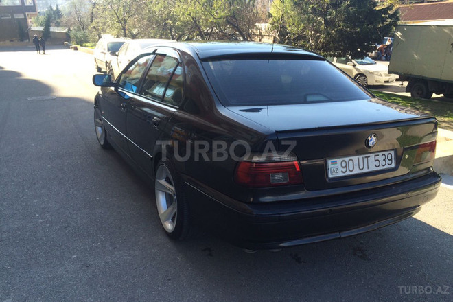 BMW 528 1997, 270,000 km - 2.8 l - Bakı