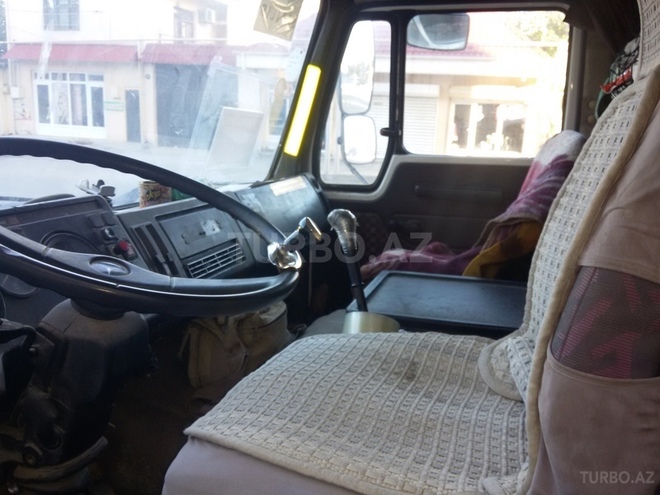 Mercedes 809 D 1986, 356,000 km - 6.0 l - Bakı